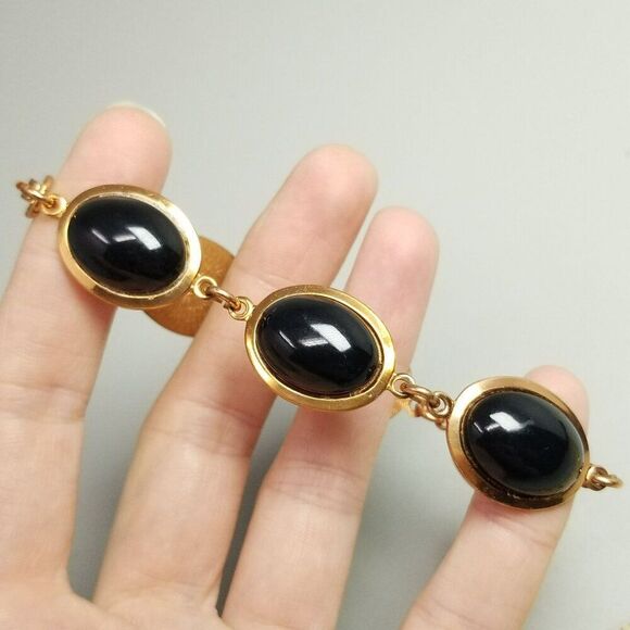 Vintage Black Cabochon and Copper Color Six Panel Chain Bracelet, 7 1/2 Inches - Picture 2 of 6